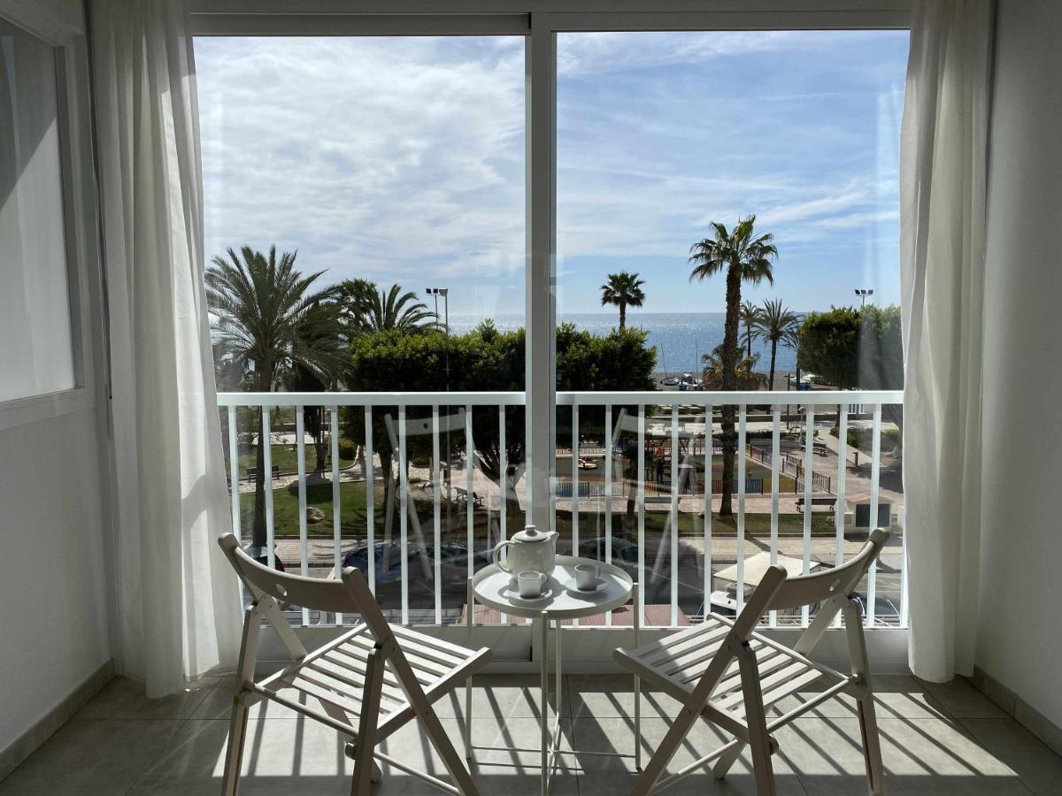 Apartamento 2 Habitaciones Frontal Al Mar 3 トレ・デル・マール エクステリア 写真
