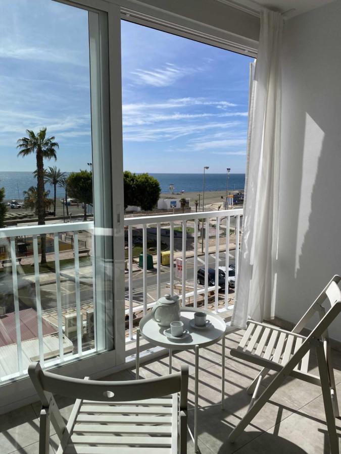 Apartamento 2 Habitaciones Frontal Al Mar 3 トレ・デル・マール エクステリア 写真